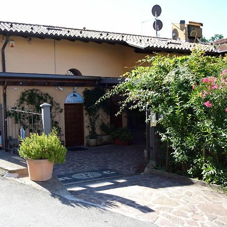 B&B "Al Pesce Vela" Albese Con Cassano Kültér fotó